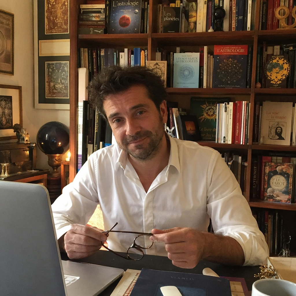 Bertrand Delavigne — Astrologue et Numérologue